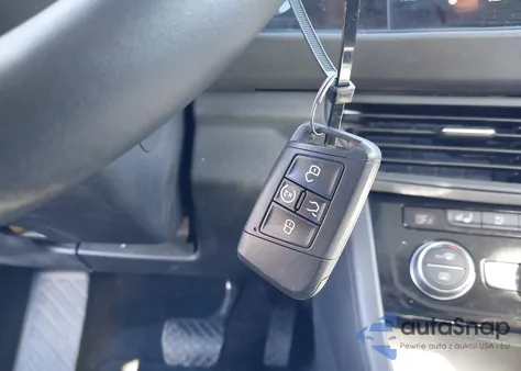 2020 Volkswagen Jetta 1.4T Sel Premium z USA, uszkodzony, nr VIN 3VWGB7BU2LM044582